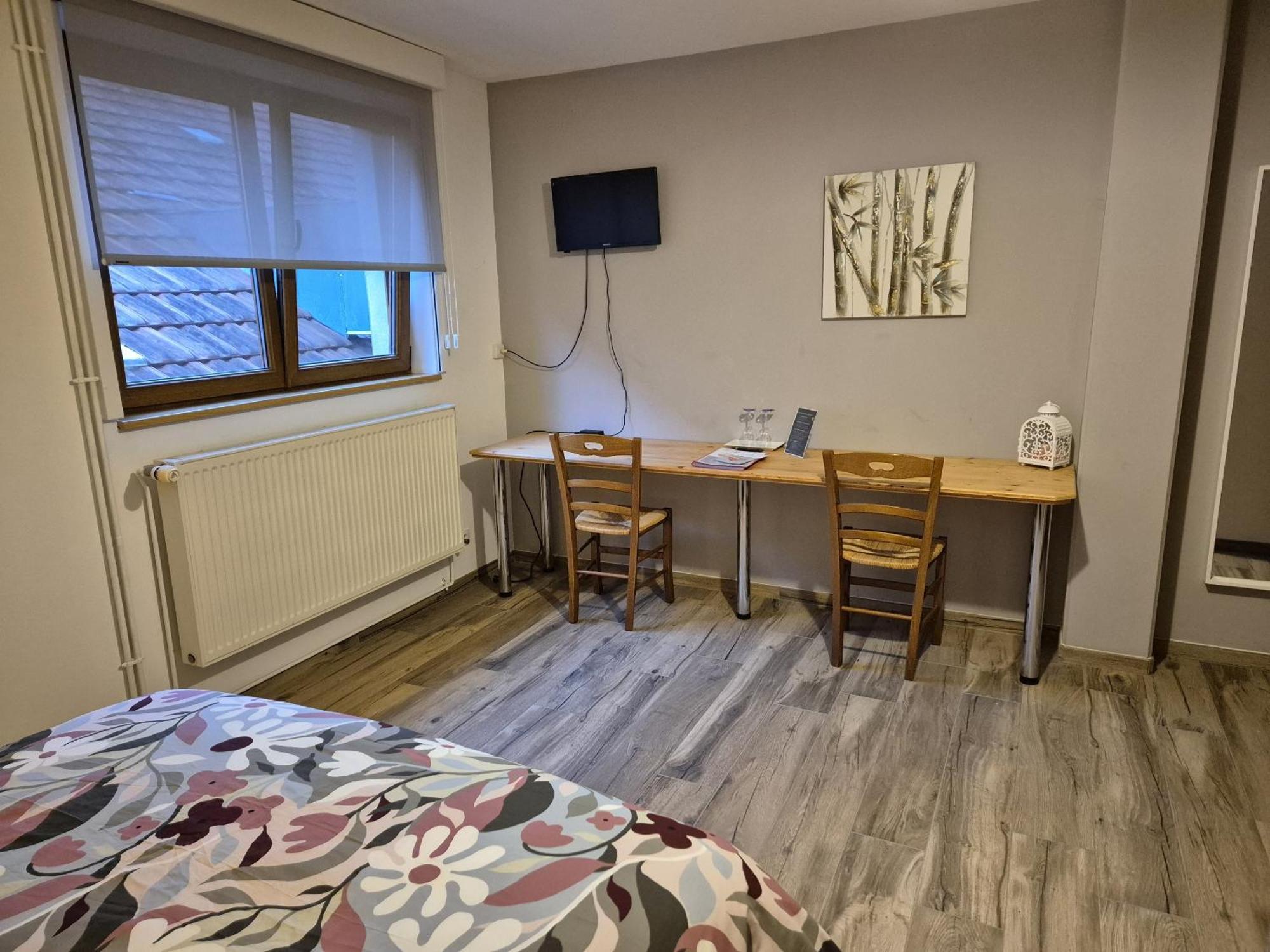 Chambres Thirion Saint-Hippolyte  Room photo